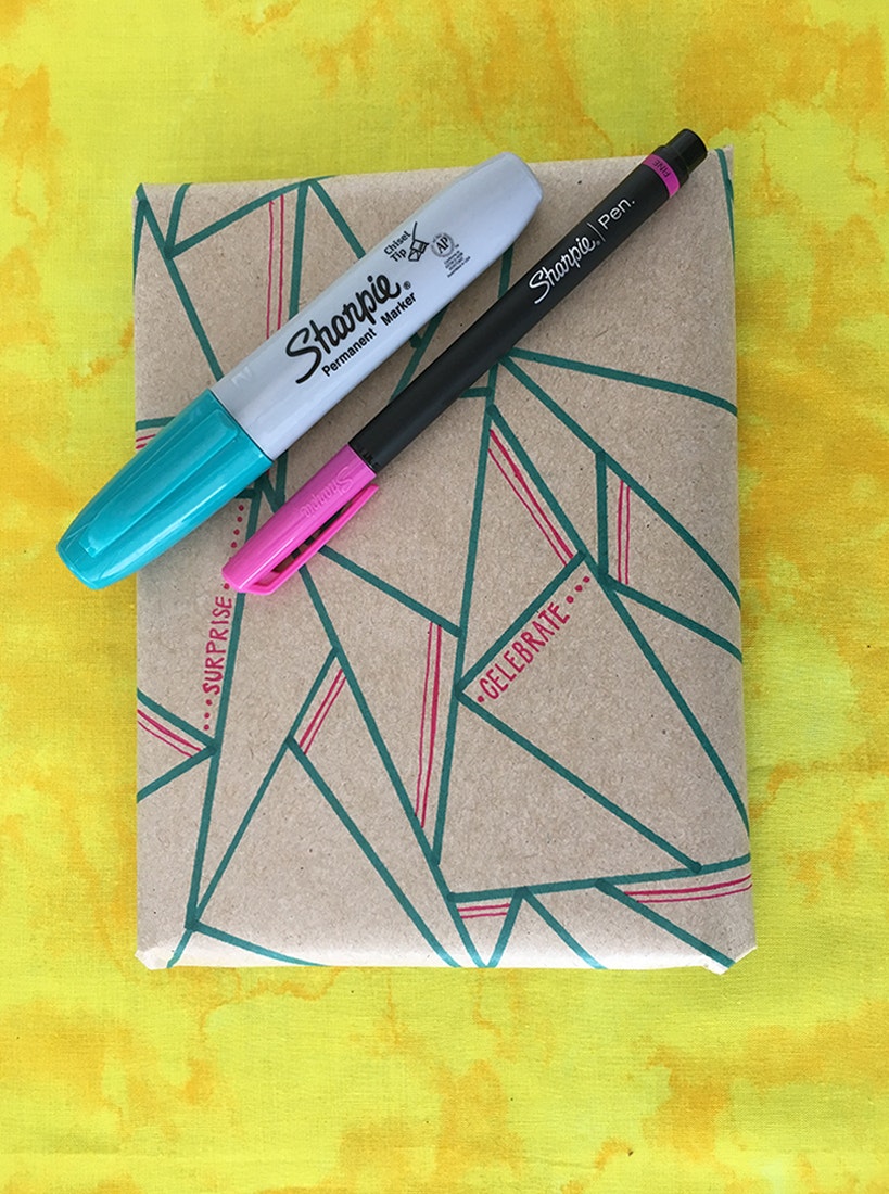 PAPEL DE REGALO PERSONALIZADO PAPEL DE REGALO PERSONALIZADO